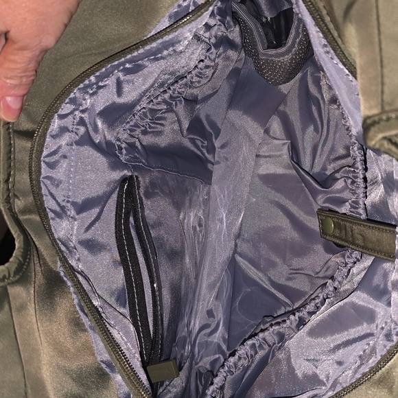 IHKWIP Quilted Everyday Shopper Tote - Picture 5 of 7